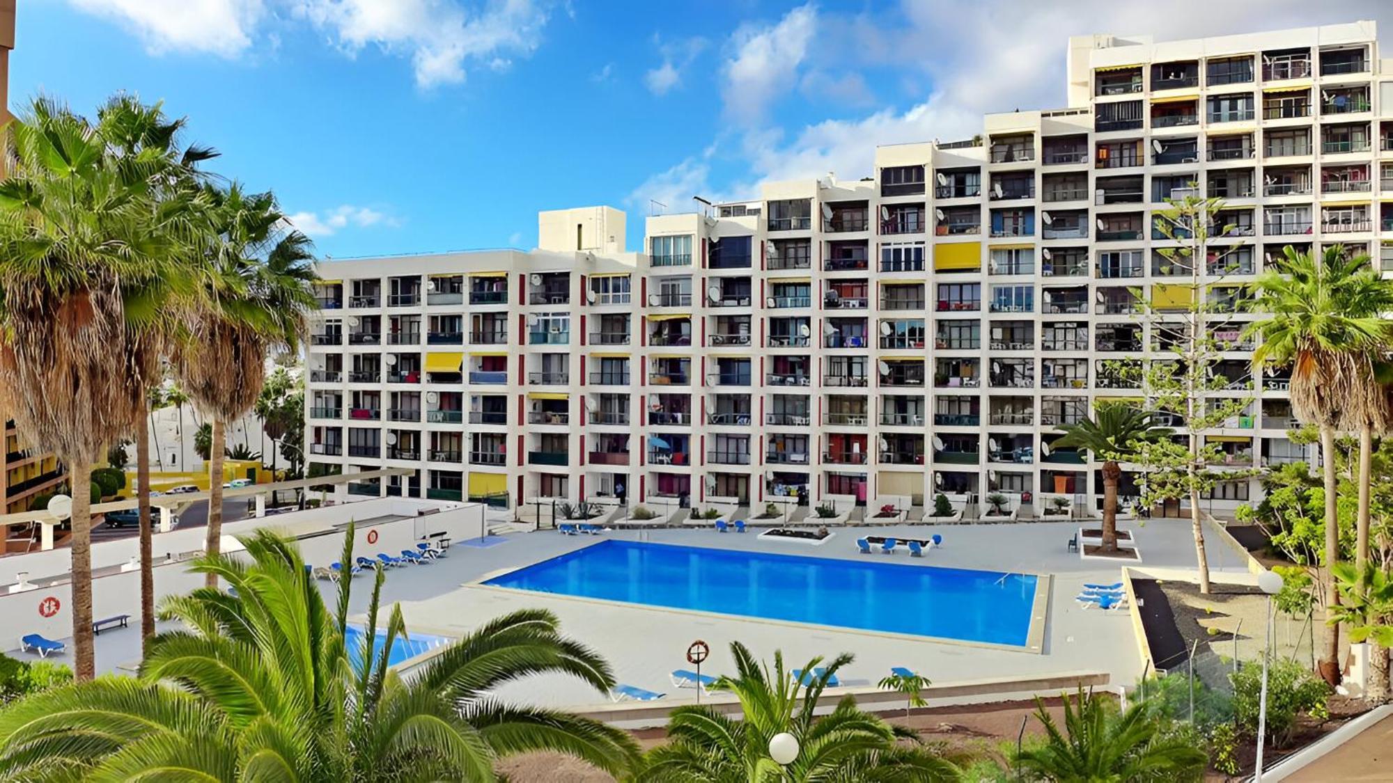 Blanco&Azul - Comfortable Ocean View Apartment Next To The Beach Playa de las Américas Exterior foto